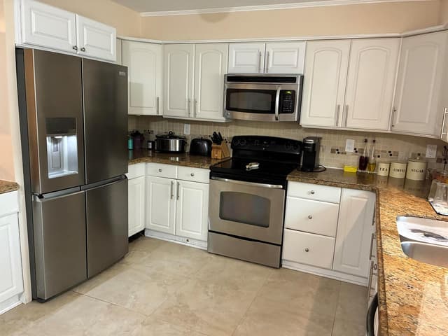813 SE 10th Terrace Terrace, Deerfield Beach FL 33441 - Deerfield Beach, FL - Photo 4