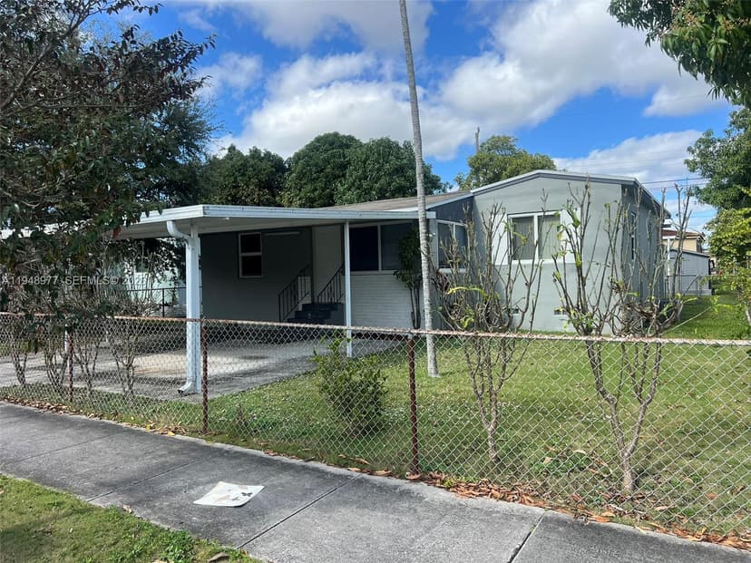 5561 SW 5th Ter, Miami FL 33134