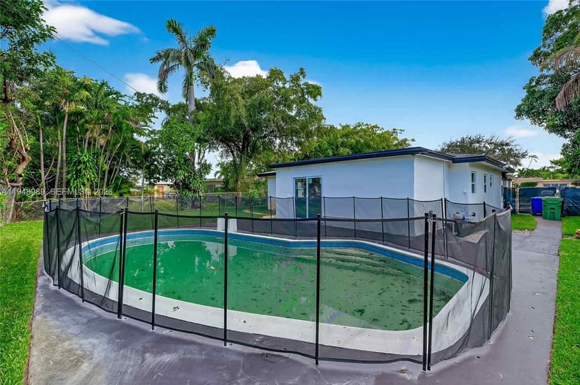 3071 SW 2nd Ct, Fort Lauderdale FL 33312