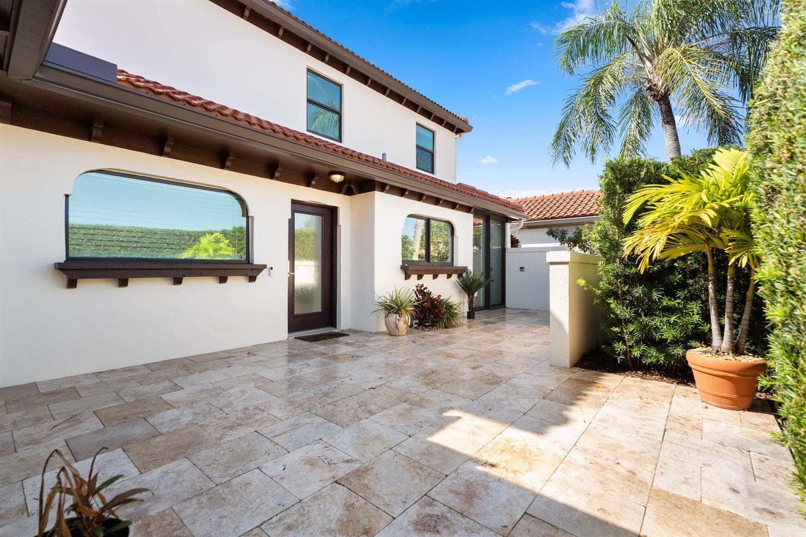 1484 Via Del Sol, Jupiter FL 33477