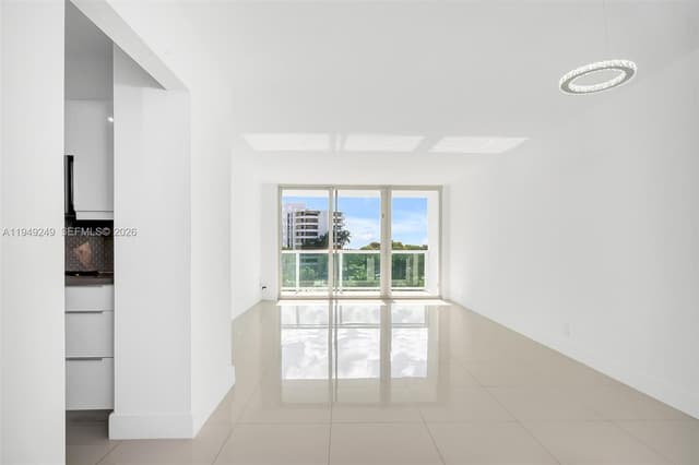 100 Bayview Dr # 408, Sunny Isles Beach FL 33160 - Sunny Isles Beach, FL - Photo 7