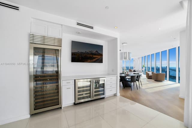 2020 N Bayshore Dr, Miami FL 33137 - Miami, FL - Photo 7