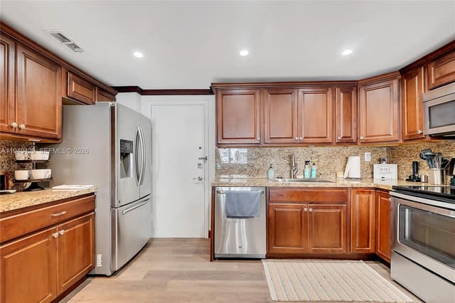 1701 S Ocean Dr # 202, Hollywood FL 33019 - Hollywood, FL - Photo 4