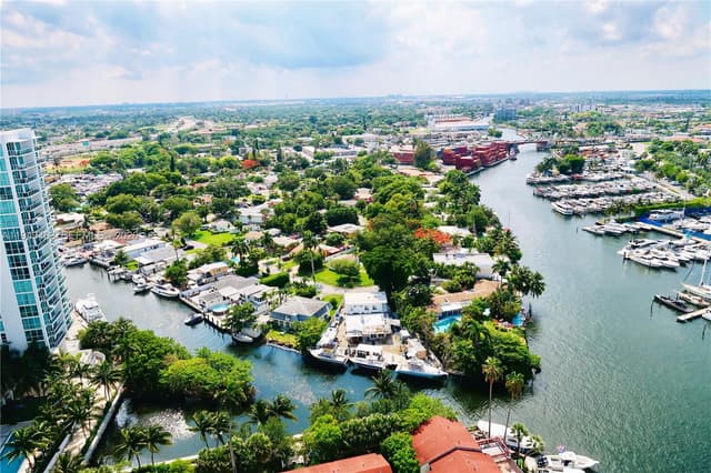 1861 NW S River Dr # 2505, Miami FL 33125 - Miami, FL - Photo 2