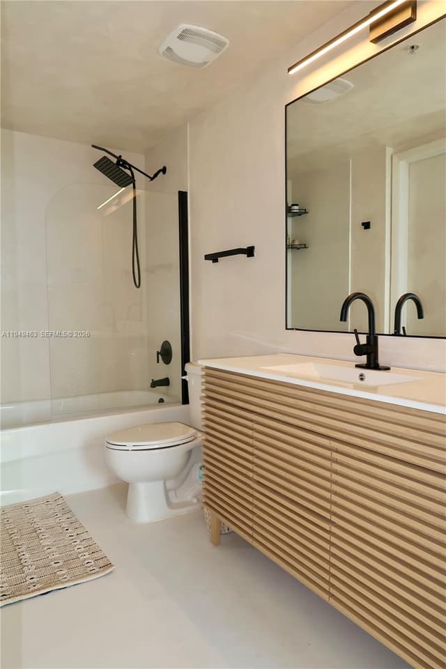 1861 NW S River Dr # 2505, Miami FL 33125 - Miami, FL - Photo 3