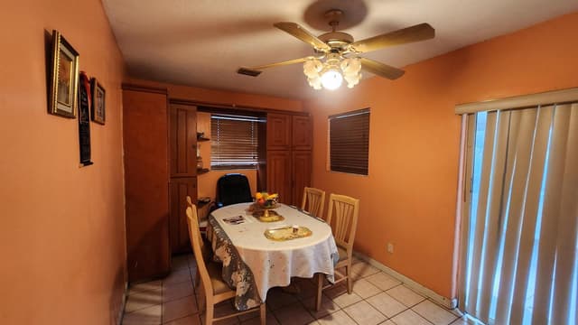 1207 Hatteras Circle, FL 33413 - Photo 2