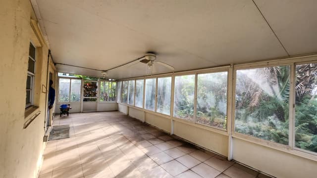 1207 Hatteras Circle, FL 33413 - Photo 3