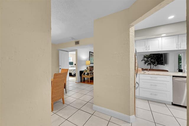 3909 N Ocean Boulevard # 108, Fort Lauderdale FL 33308 - Fort Lauderdale, FL - Photo 6