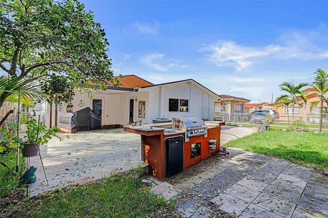 901 NW 34th Ave, Miami FL 33125 - Miami, FL - Photo 6