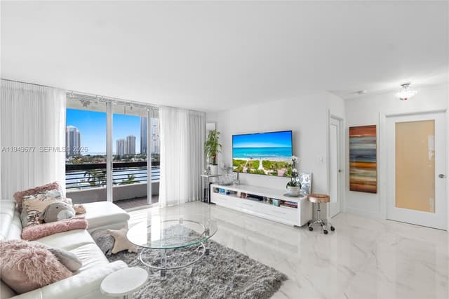 3600 Mystic Pointe Dr # 1017, Aventura FL 33180 - Aventura, FL - Photo 3