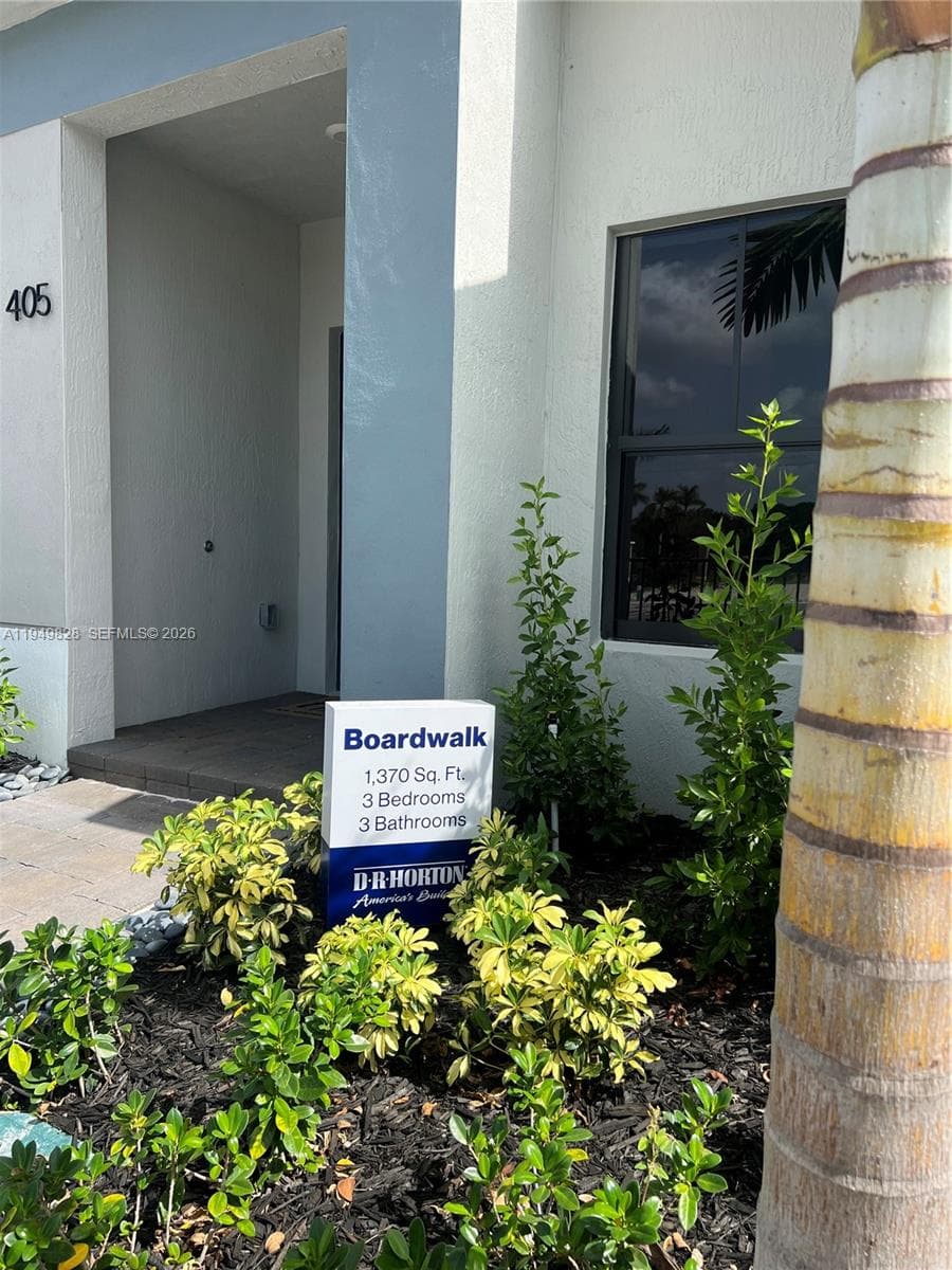 417 NE 1st Dr, Florida City FL 33034