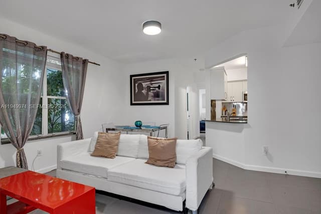747 Michigan Ave # 201, Miami Beach FL 33139 - Miami Beach, FL - Photo 2