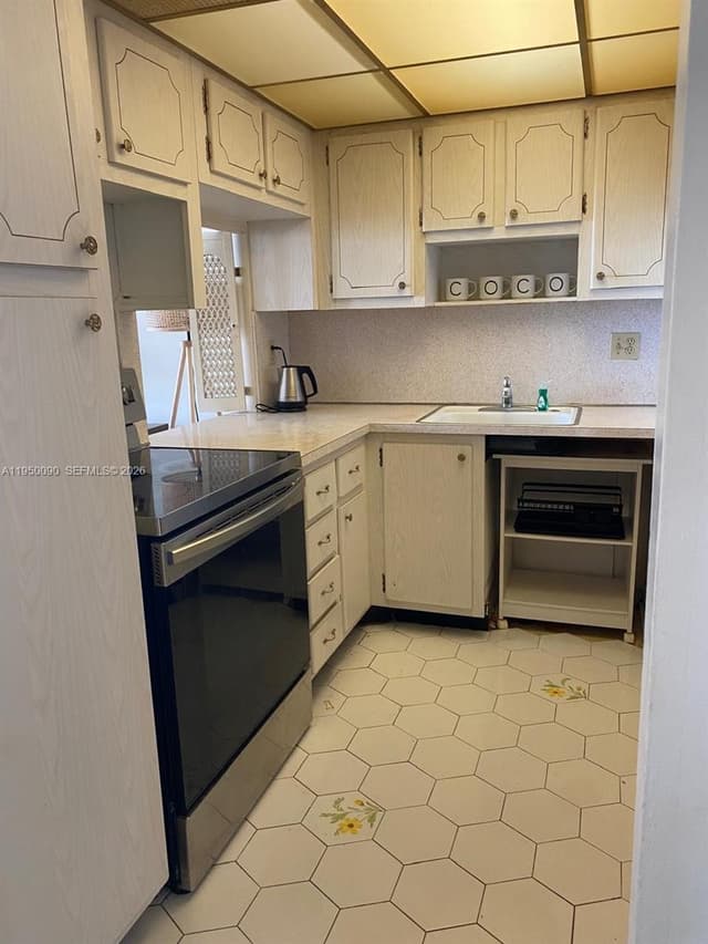 1825 S Ocean Dr # 707, Hallandale Beach FL 33009 - Hallandale Beach, FL - Photo 5