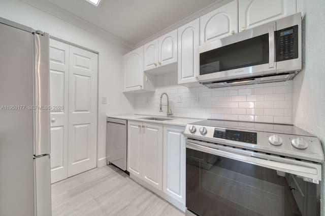 10795 SW 108th Ave # 304, Miami FL 33176 - Miami, FL - Photo 6