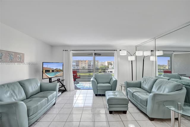 200 SE 5th Ave # 405, Dania Beach FL 33004 - Dania Beach, FL - Photo 2