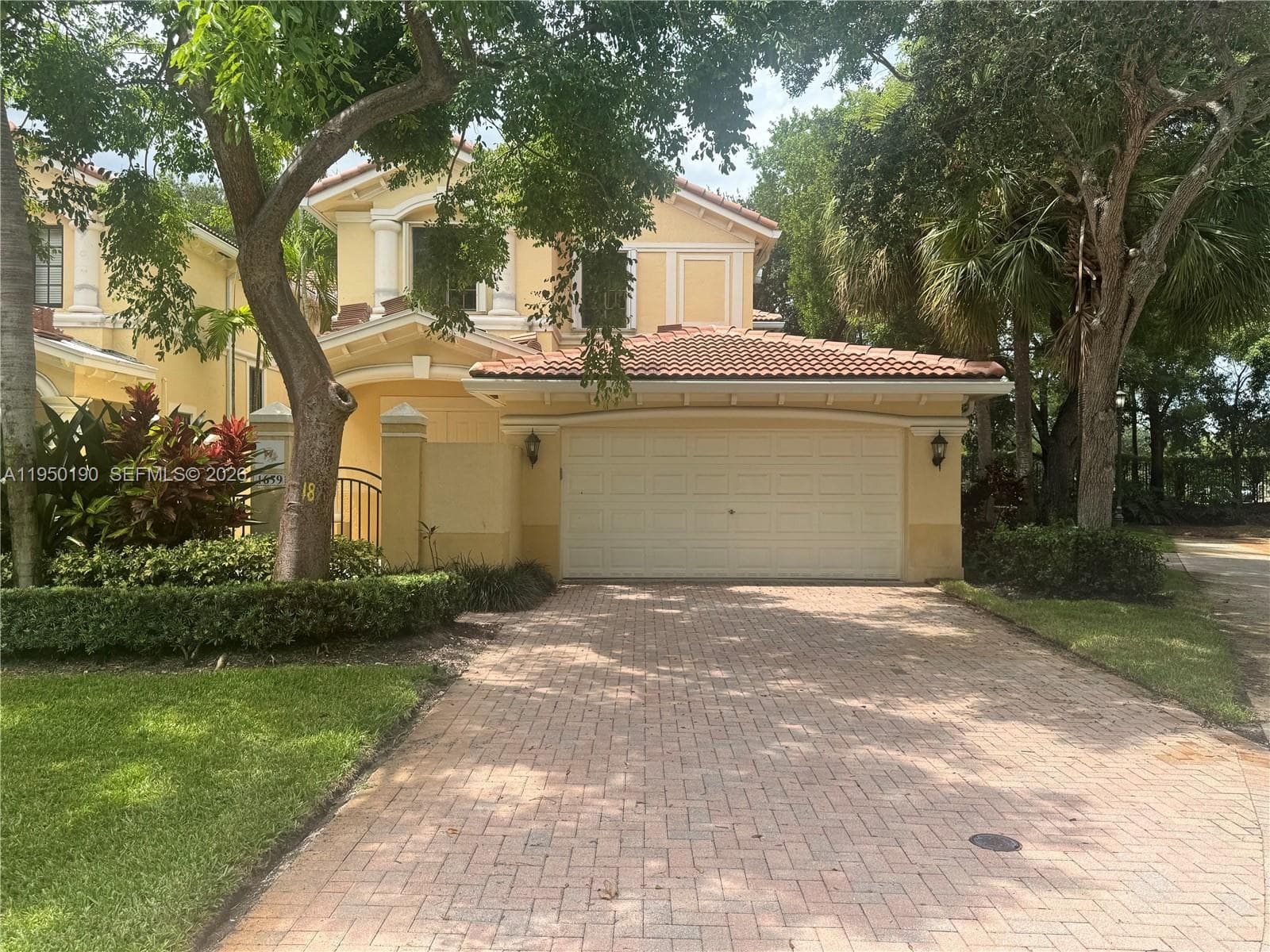 1659 Passion Vine Cir # 4, Weston FL 33326
