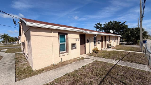 752 Martin Luther King Boulevard # 5, Riviera Beach FL 33404 - Riviera Beach, FL - Photo 7