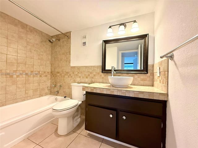 2771 Taft St # 411, Hollywood FL 33020 - Hollywood, FL - Photo 6