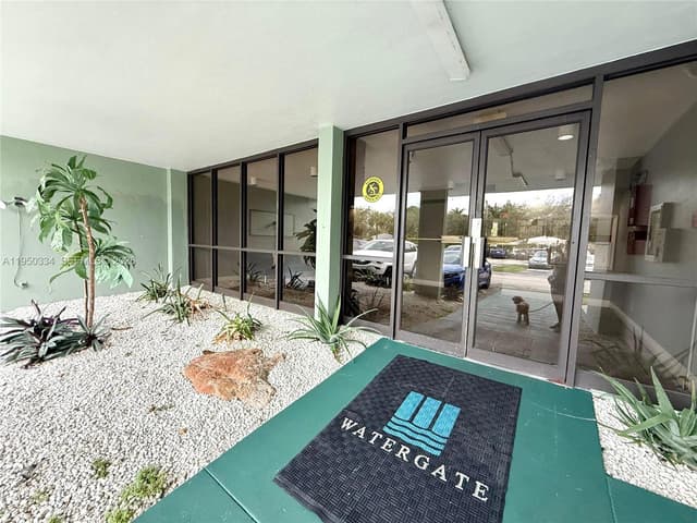 2771 Taft St # 411, Hollywood FL 33020 - Hollywood, FL - Photo 3