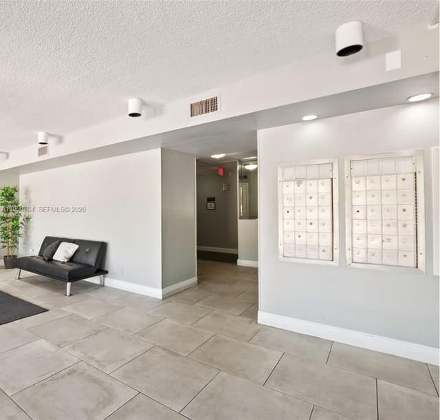 2771 Taft St # 411, Hollywood FL 33020 - Hollywood, FL - Photo 4