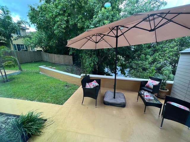6120 SW 19th St, North Lauderdale FL 33068 - North Lauderdale, FL - Photo 3
