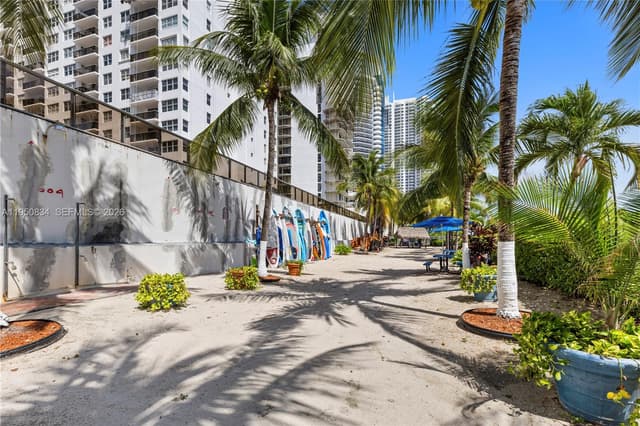 6039 Collins Ave # 809, Miami Beach FL 33140 - Miami Beach, FL - Photo 7