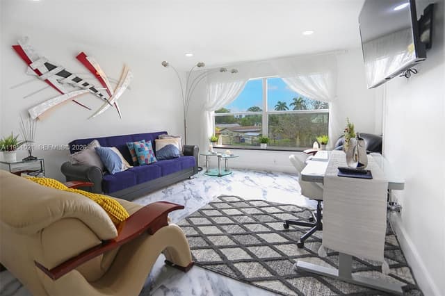 6570 Royal Palm Blvd # 301J, Margate FL 33063 - Margate, FL - Photo 6