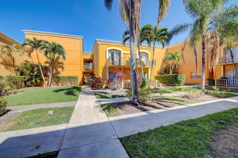 18111 NW 68th Avenue # I210, Hialeah FL 33015