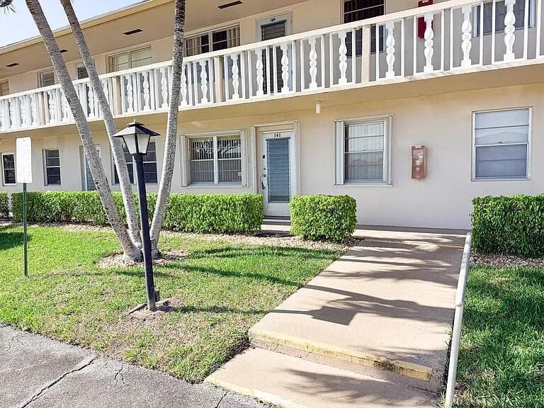 164 Kent # J, West Palm Beach FL 33417 - West Palm Beach, FL - Photo 1