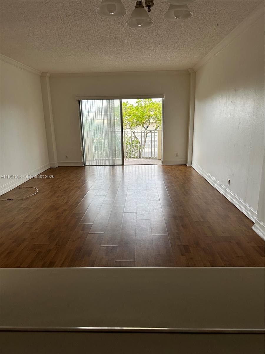 1455 N Treasure Dr # 2C, North Bay Village FL 33141