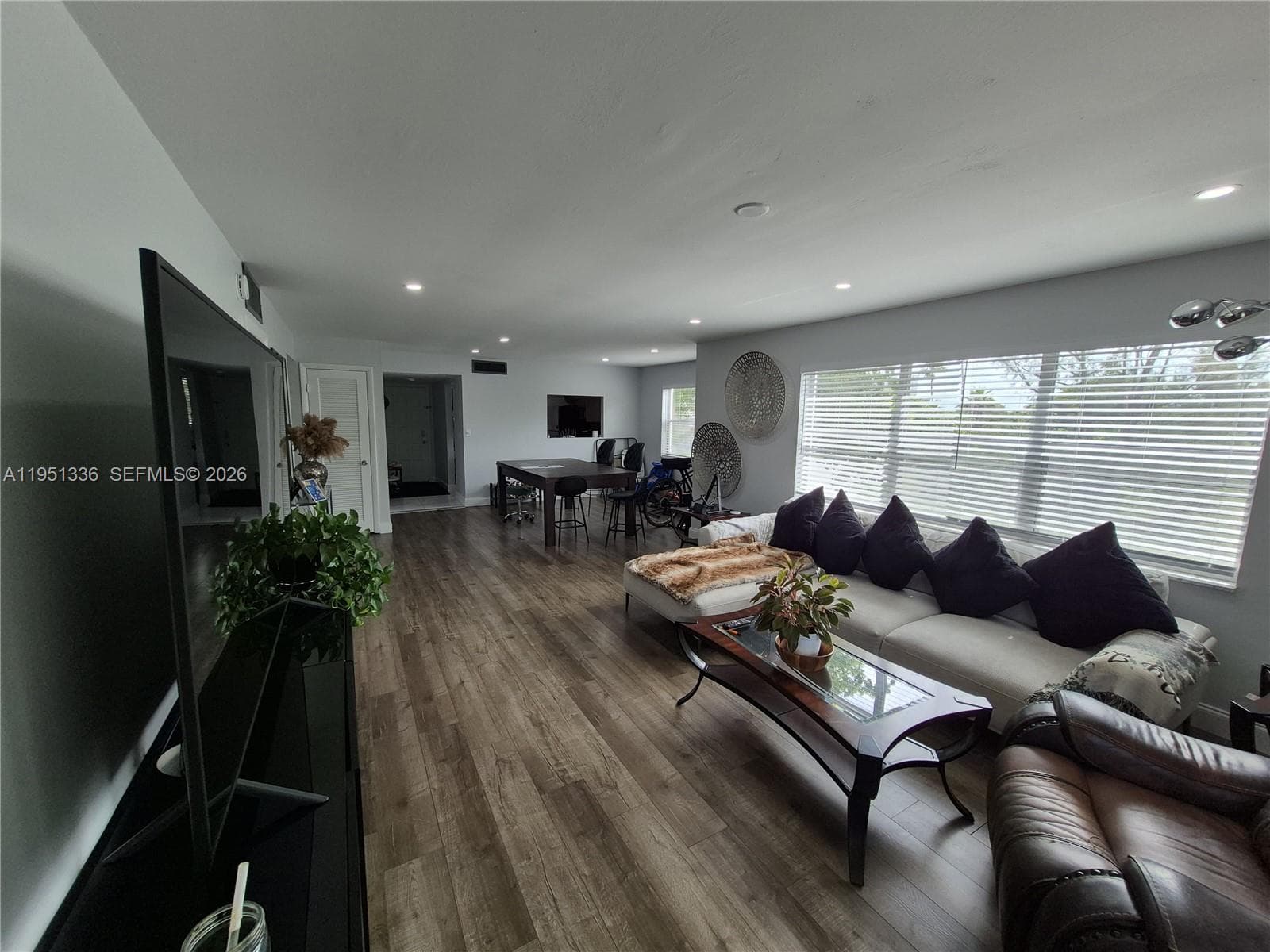 Listing