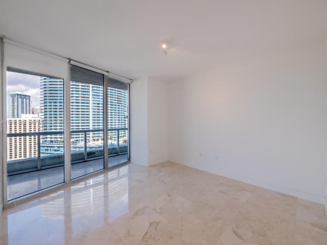 465 Brickell Ave # 2304, Miami FL 33131 - Miami, FL - Photo 3