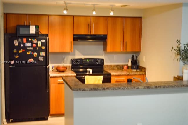 5840 W Sample Rd # 305, Coral Springs FL 33067 - Coral Springs, FL - Photo 6