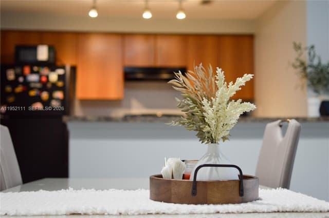 5840 W Sample Rd # 305, Coral Springs FL 33067 - Coral Springs, FL - Photo 4