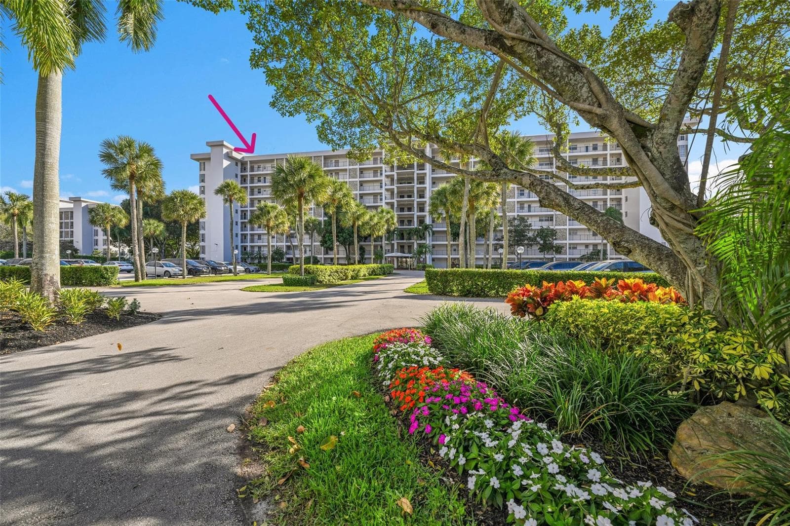 3050 N Palm Aire Drive # 909, Pompano Beach FL 33069