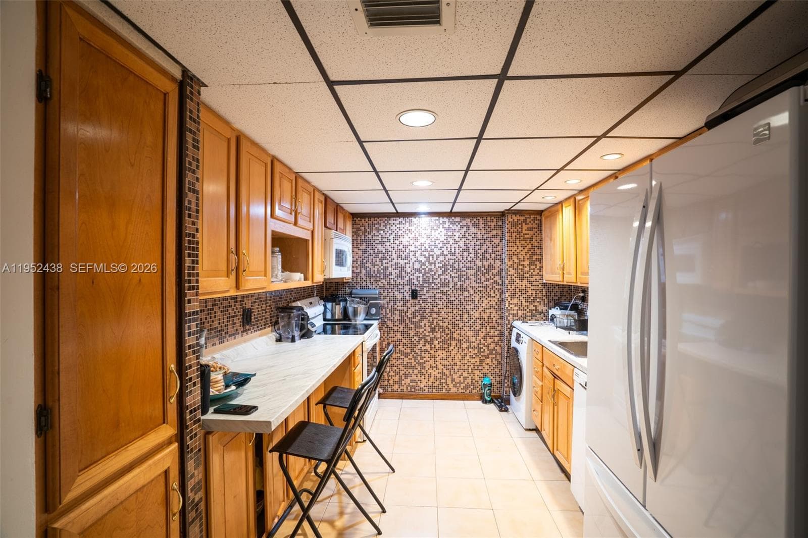 2101 Atlantic Shores Blvd # 120, Hallandale Beach FL 33009 - Hallandale Beach, FL - Photo 1
