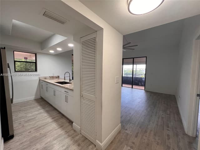 16220 NW 2nd Ave # 511, Miami FL 33169 - Miami, FL - Photo 5