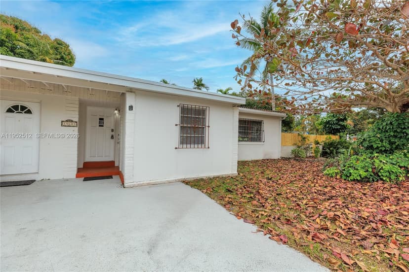 14601 NW 10th Ave, Miami FL 33168