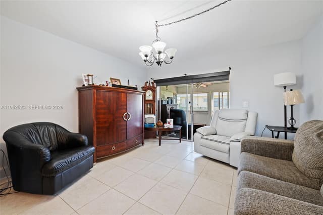 2772 Dudley Dr E # D, West Palm Beach FL 33415 - West Palm Beach, FL - Photo 4