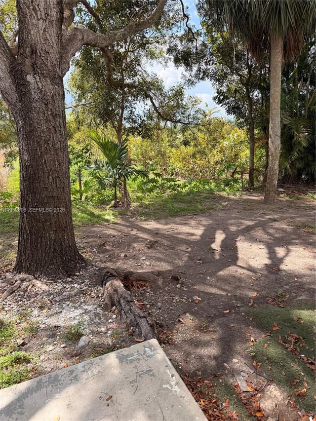 13264 Old Biscayne Dr # 405, Homestead FL 33033 - Homestead, FL - Photo 6