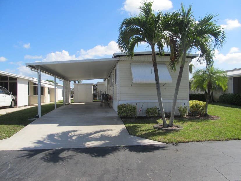53021 Del Rio Bay, Boynton Beach FL 33436