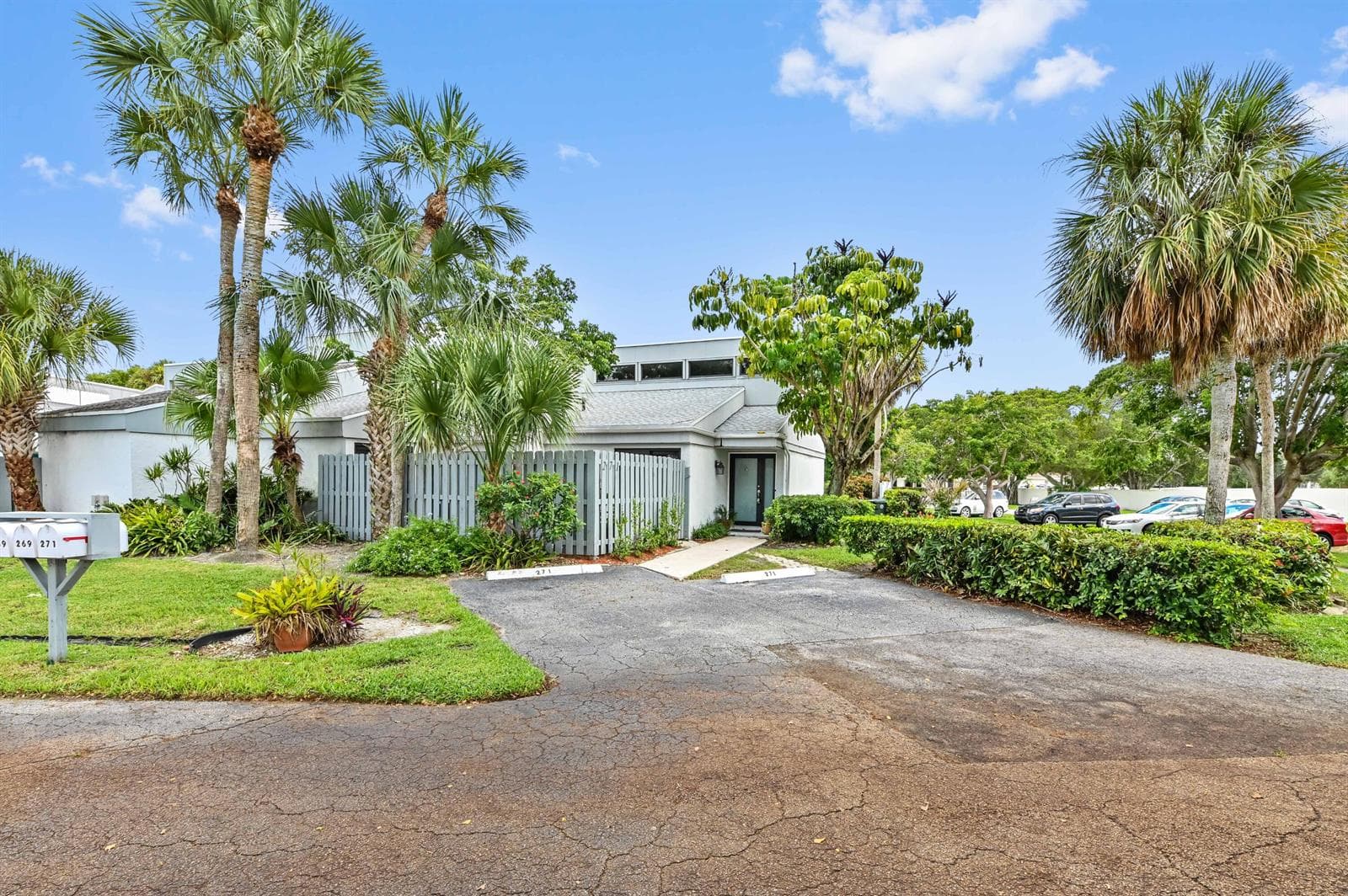 271 NW 15th Street, Boca Raton FL 33432 - Boca Raton, FL - Photo 1