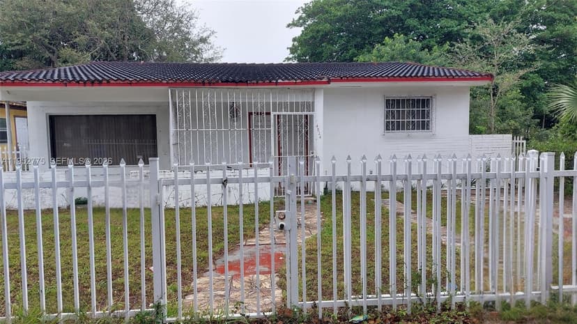 4824 NW 15th Ct, Miami FL 33142