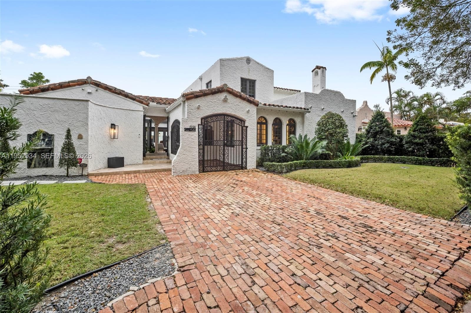 1236 Obispo Ave, Coral Gables FL 33134