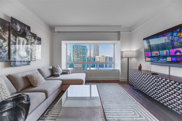 1435 Brickell Ave # 3510, Miami FL 33131 - Miami, FL - Photo 3