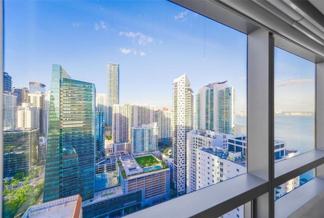 1435 Brickell Ave # 3510, Miami FL 33131 - Miami, FL - Photo 4