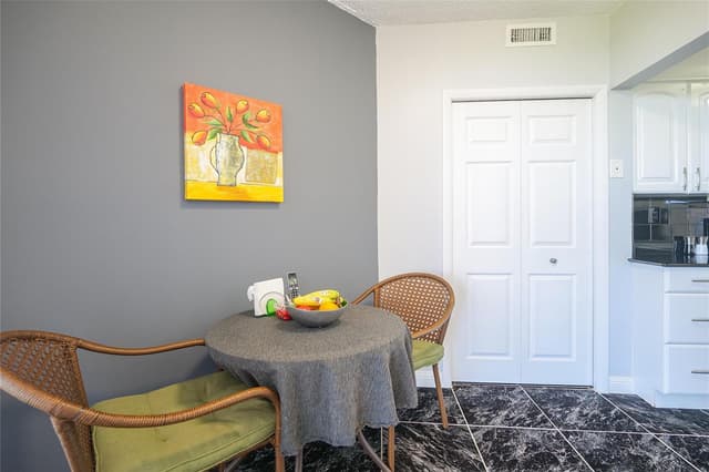 7100 Radice Court # 708, Lauderhill FL 33319 - Lauderhill, FL - Photo 6