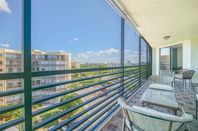 7100 Radice Court # 708, Lauderhill FL 33319 - Lauderhill, FL - Photo 3