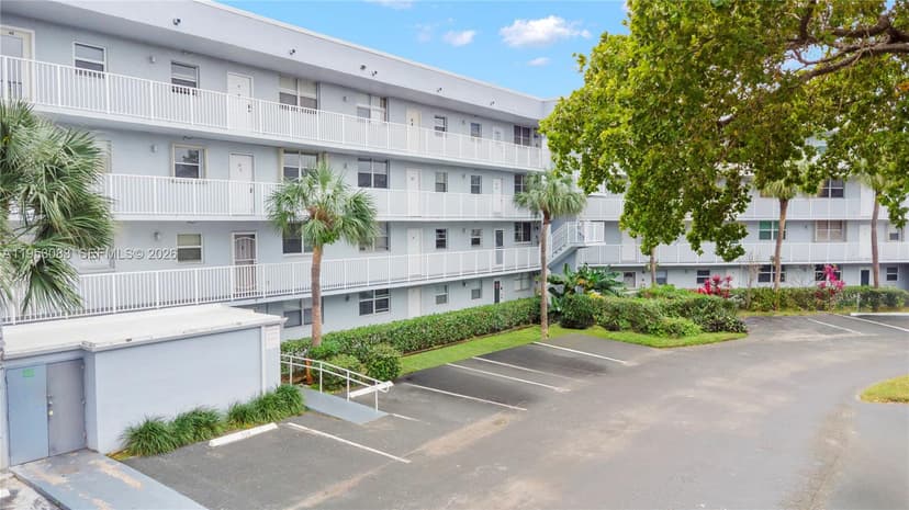 117 Royal Park Dr # 3H, Oakland Park FL 33309