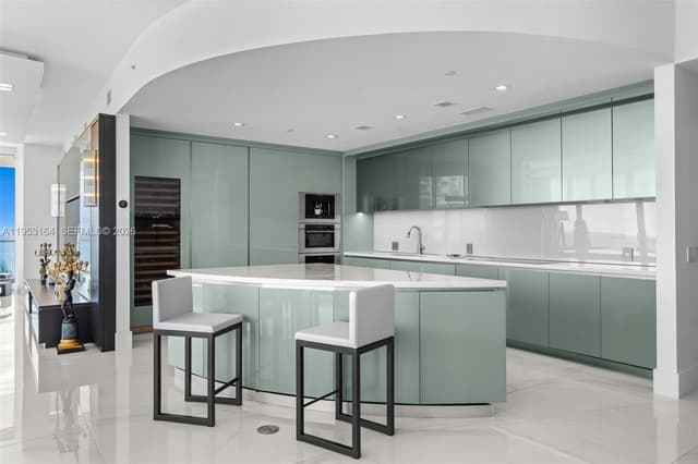 18975 Collins Ave # 400, Sunny Isles Beach FL 33160 - Sunny Isles Beach, FL - Photo 5